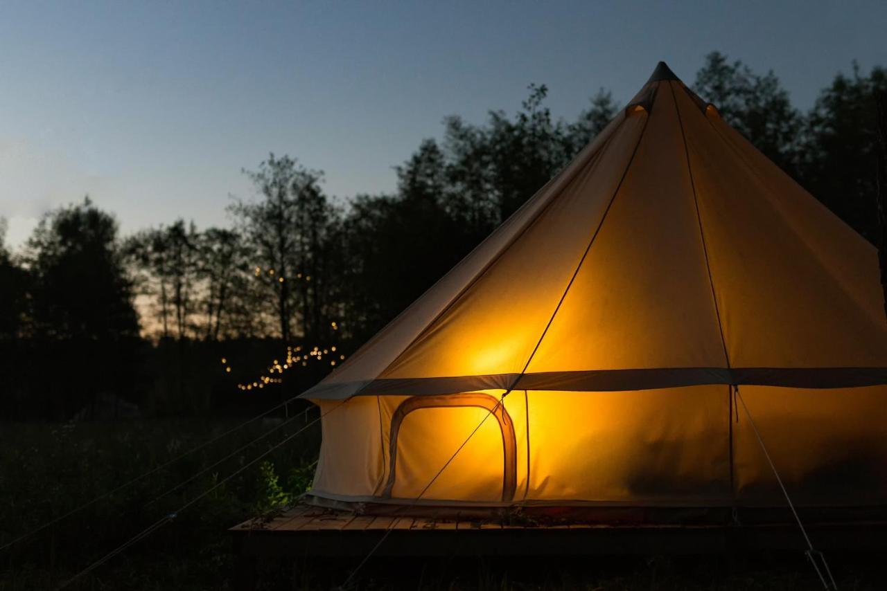 Cocoon Village - Glamping - Domaine Des Grottes De Han Rochefort Kültér fotó