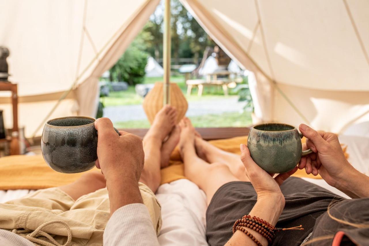 Cocoon Village - Glamping - Domaine Des Grottes De Han Rochefort Kültér fotó