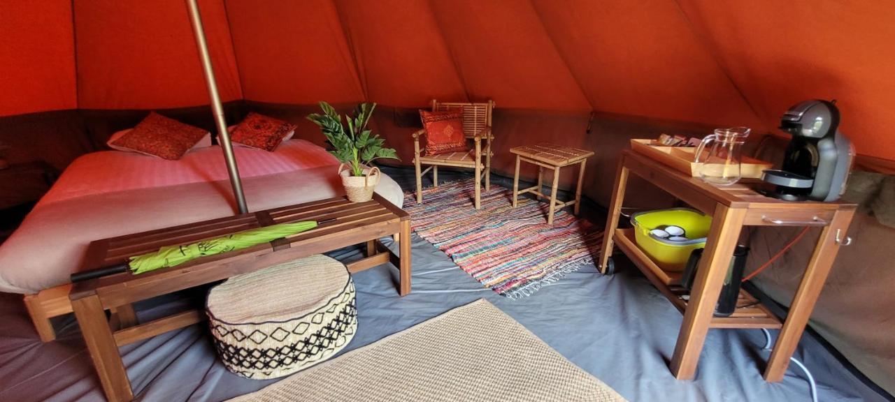 Cocoon Village - Glamping - Domaine Des Grottes De Han Rochefort Kültér fotó